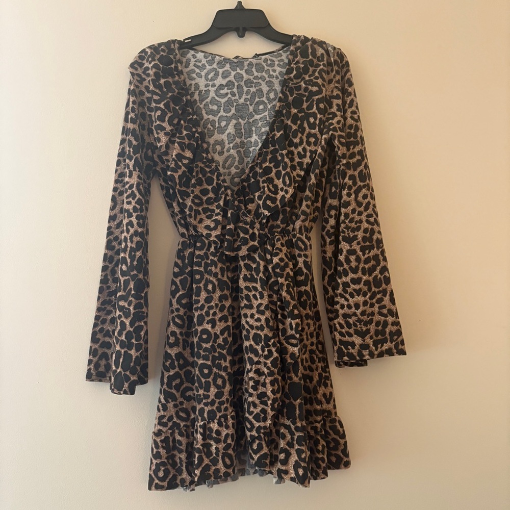 PrettyLittleThing Leopard Print Long Sleeve Wrap Mini Dress Size US 6